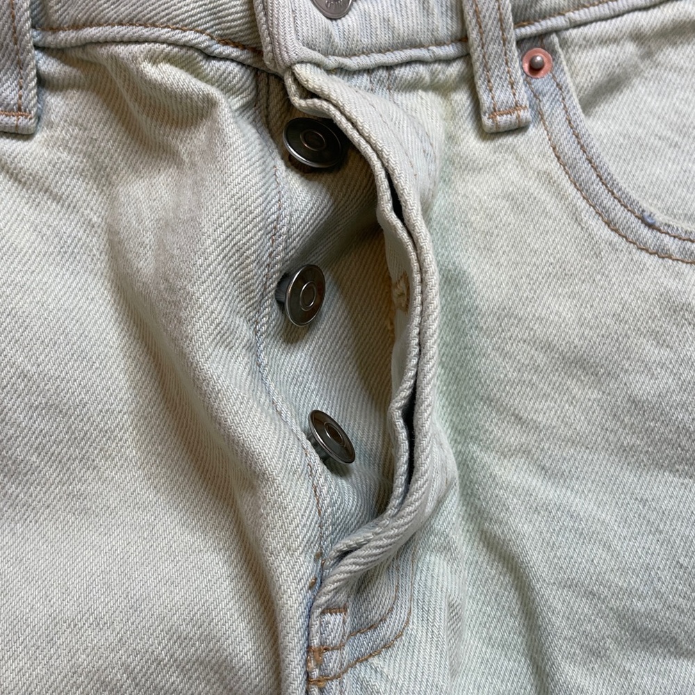 WILD FABLE WOMENS SIZE 6 Mint Distressed Denim Shorts - Picture 5 of 9